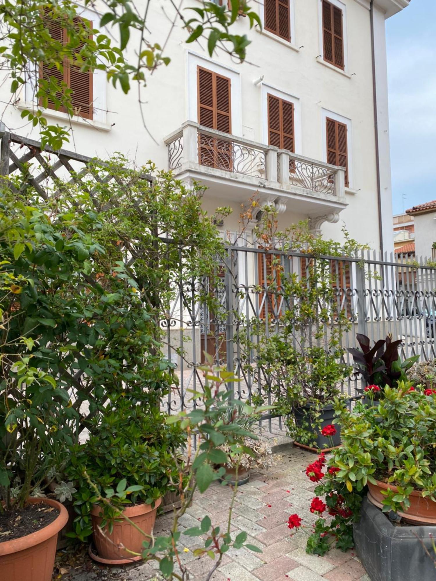 Westhouse Pescara Exterior foto